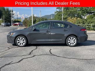 Used 2024 Toyota Corolla LE FWD video 2