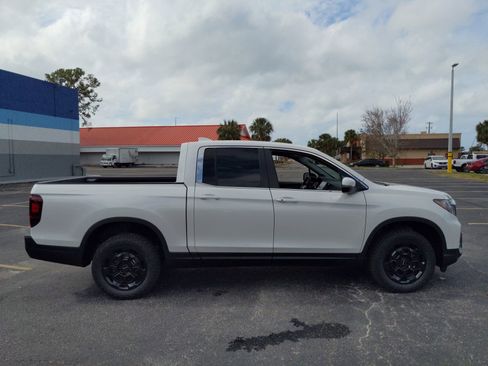 New 2025 Honda Ridgeline RTL+ image 5