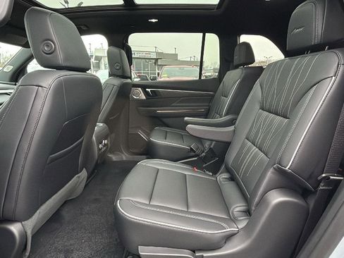 New 2026 Buick Enclave Avenir w/ Super Cruise Package image 29