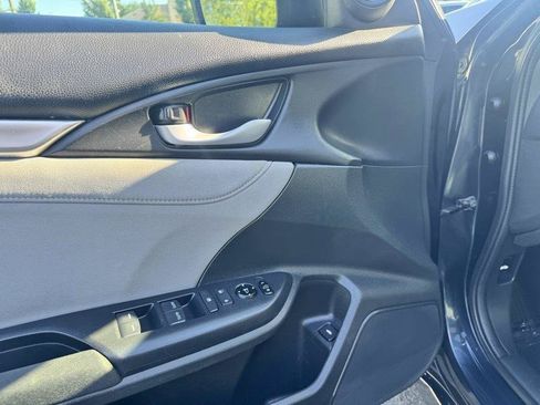 Used 2018 Honda Civic EX image 24