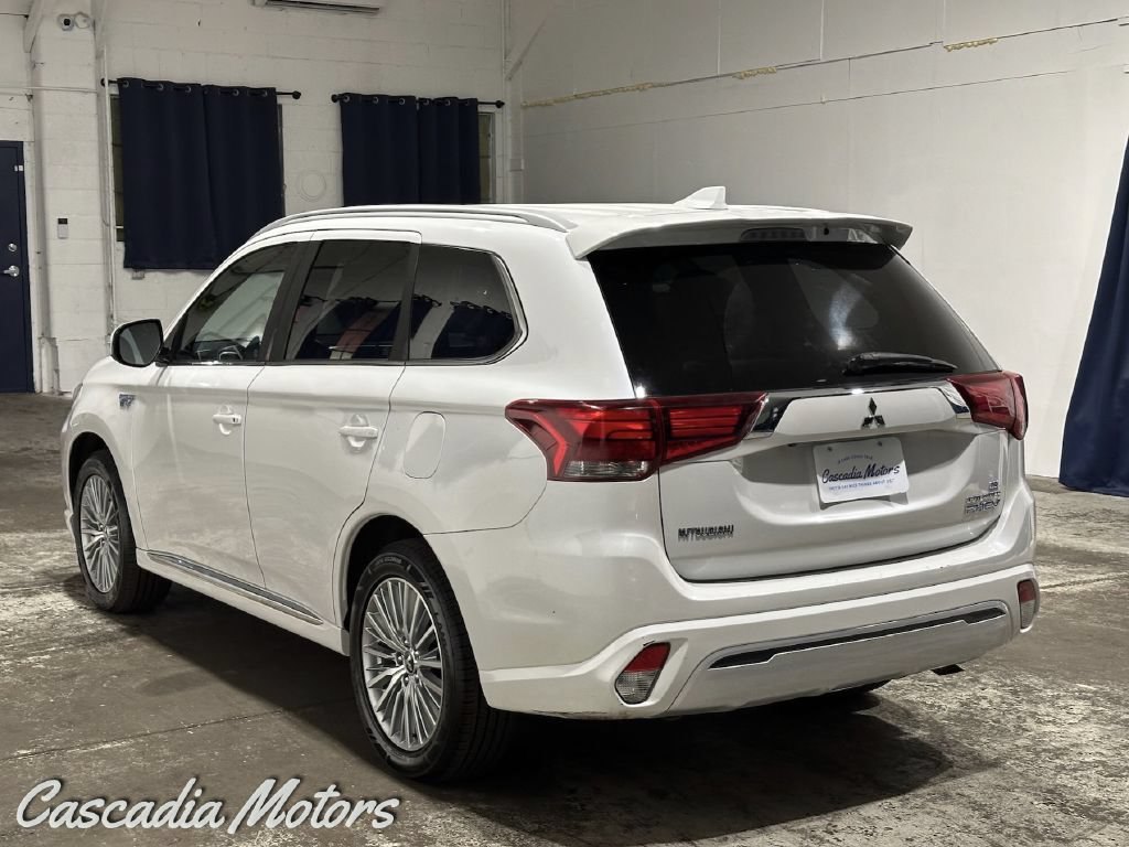 Used 2019 Mitsubishi Outlander SEL AWD/4WD image 5