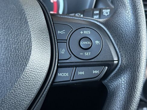 New 2025 Toyota RAV4 XLE image 29