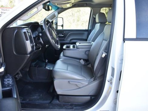 Used 2019 Chevrolet Silverado 3500 W/T w/ WT Convenience Package AWD/4WD image 10