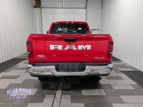 Used 2026 RAM 2500 Big Horn AWD/4WD image 4