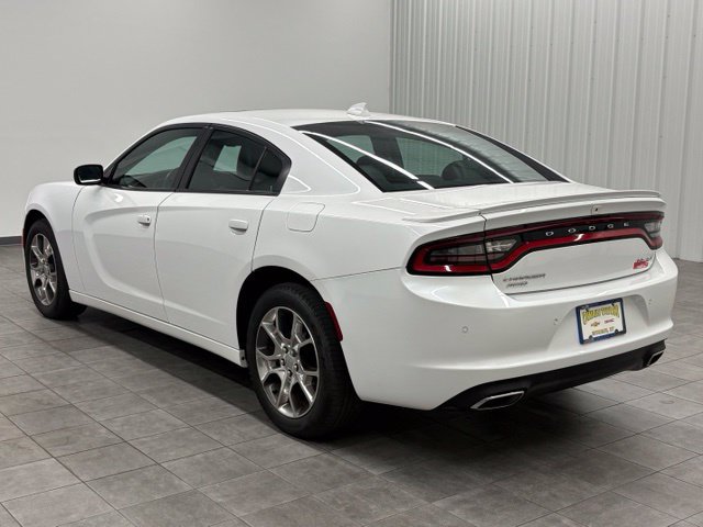 Used 2015 Dodge Charger SXT w/ AWD Plus Group image 4