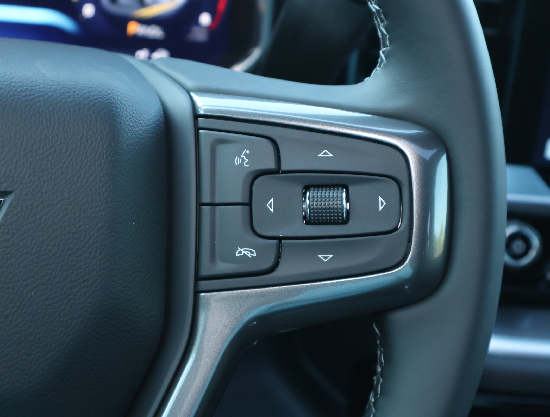 New 2026 Chevrolet Silverado 2500 High Country w/ Midnight Edition AWD/4WD image 17