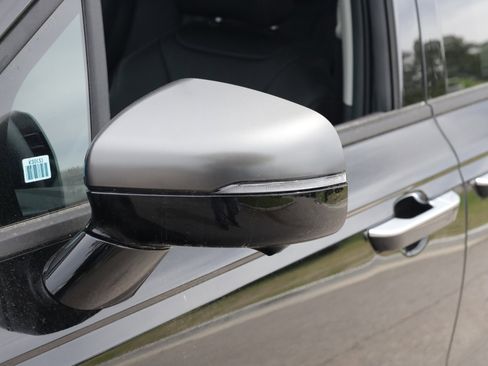 New 2026 Kia Carnival SX FWD image 30