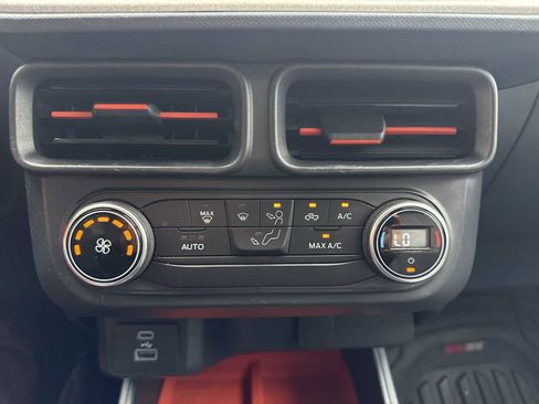 Used 2022 Ford Maverick XLT w/ Equipment Group 300A Standard AWD/4WD image 19