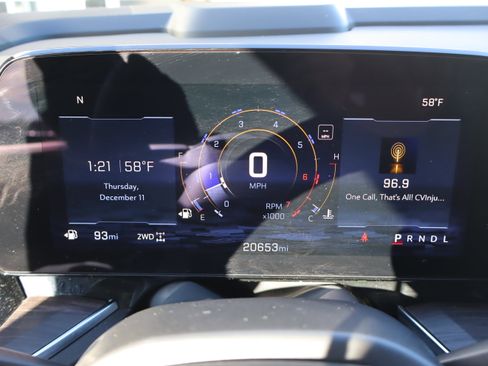 Certified 2025 Chevrolet Suburban Z71 w/ Sun And Tow Package image 24