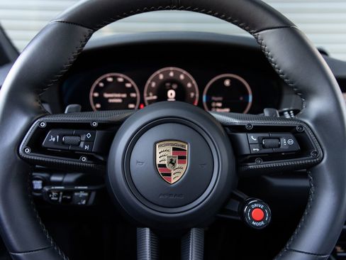Certified 2025 Porsche 911 Carrera GTS RWD image 14
