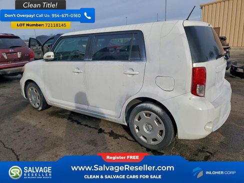 Used 2014 Scion xB image 3