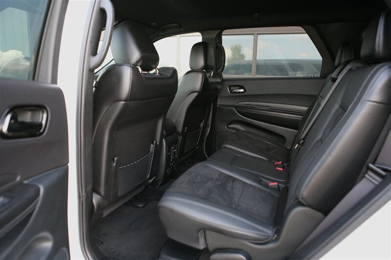 Used 2022 Dodge Durango GT RWD image 14