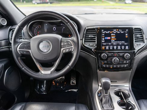 Used 2021 Jeep Grand Cherokee High Altitude AWD/4WD image 13