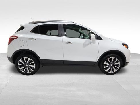 Used 2022 Buick Encore Preferred w/ Safety Package image 5