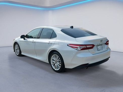 Used 2018 Toyota Camry XLE w/ Driver Assist Package FWD image 5