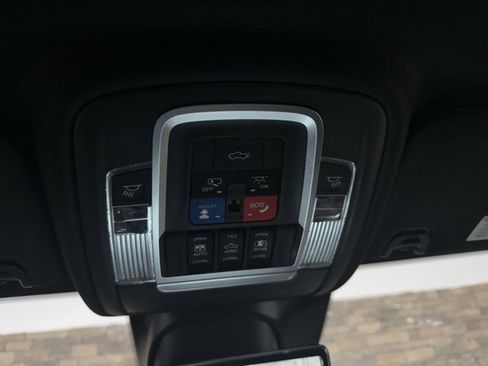 Used 2021 RAM 2500 Limited image 29