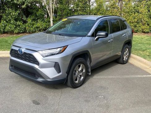 Used 2023 Toyota RAV4 LE image 3
