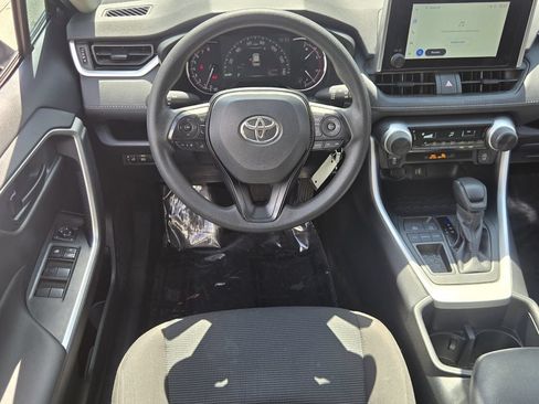 Used 2025 Toyota RAV4 LE FWD image 12