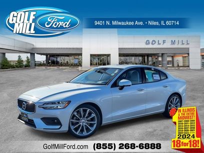Used 2021 Volvo S60 T5 Momentum