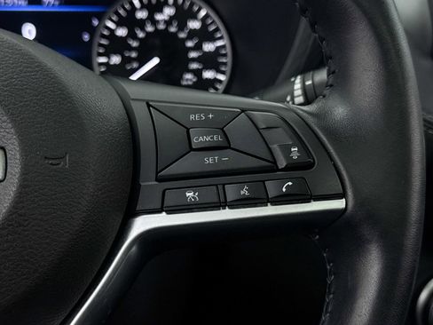 Used 2021 Nissan Sentra SV image 31