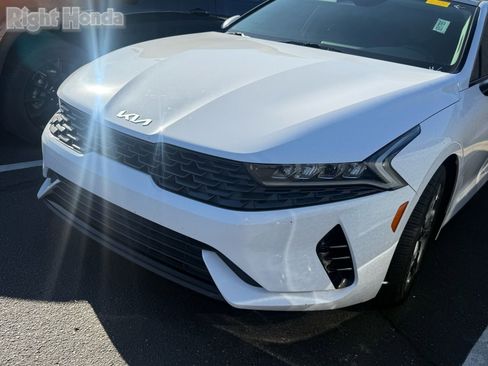 Used 2022 Kia K5 EX image 9