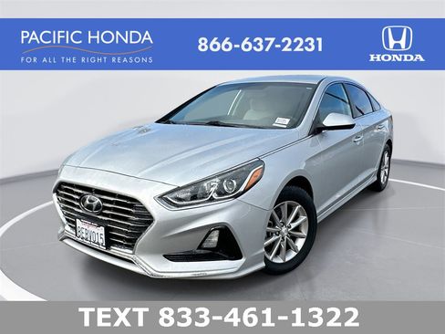 Used 2018 Hyundai Sonata SE image 1