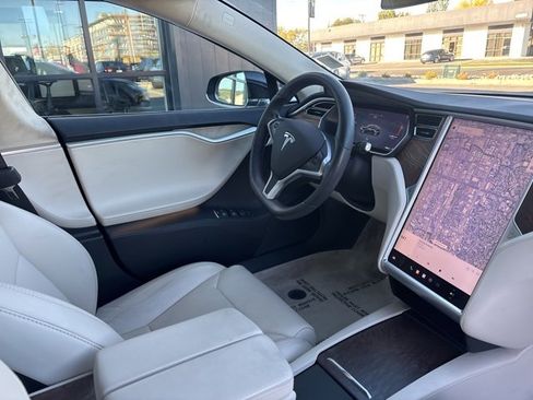 Used 2017 Tesla Model S 75 image 13