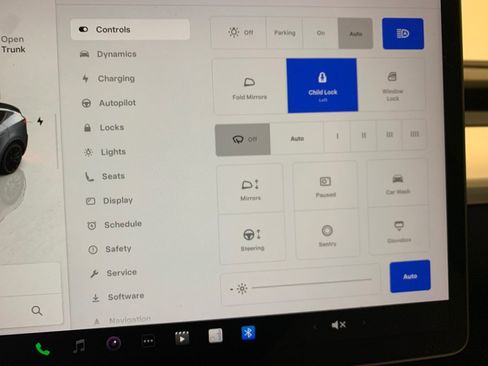 Used 2022 Tesla Model Y Performance image 23