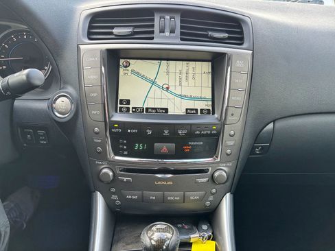 Used 2009 Lexus IS 350 image 17
