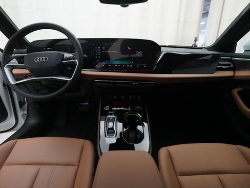 Used 2025 Audi A5 2.0T Premium Plus w/ Premium Plus image 5