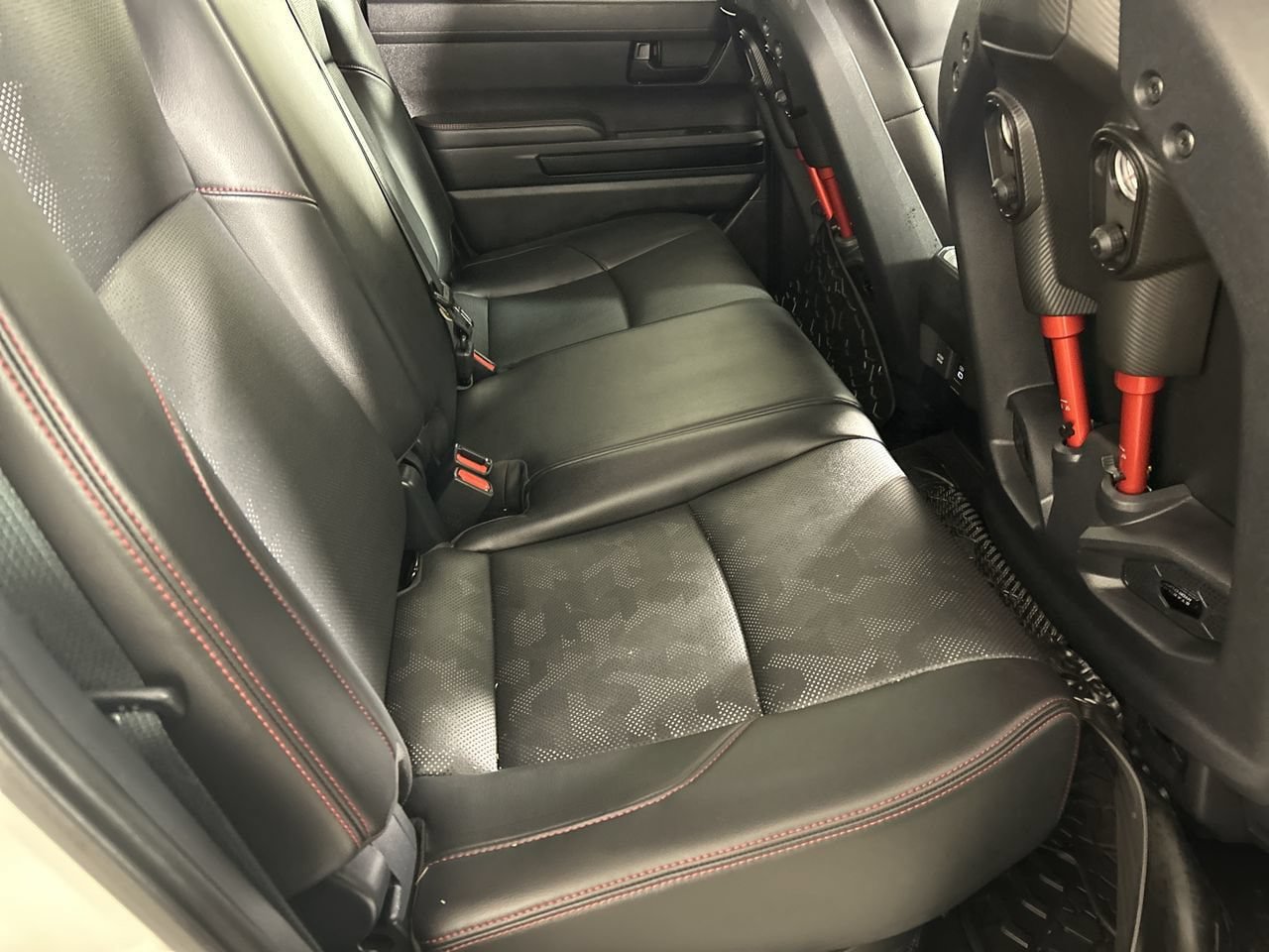 Used 2025 Toyota Tacoma TRD Pro AWD/4WD image 26