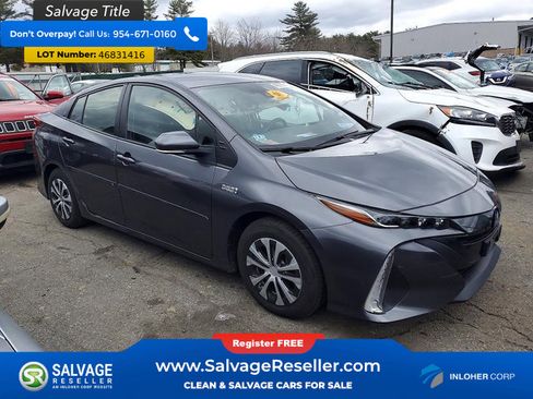 Used 2021 Toyota Prius Prime LE w/ Protection Package (TMS) image 5
