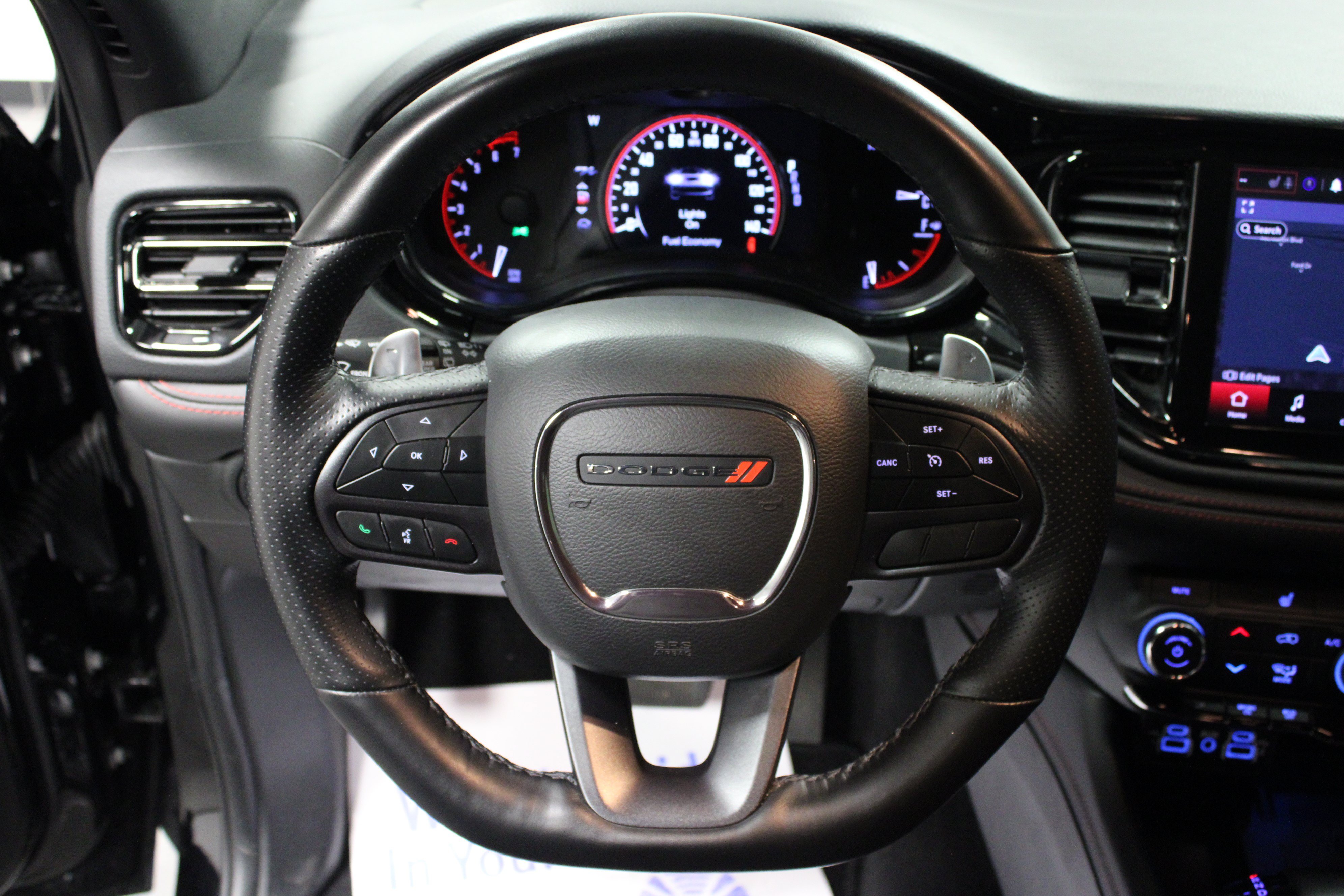 Used 2023 Dodge Durango R/T w/ Blacktop Package AWD/4WD image 18