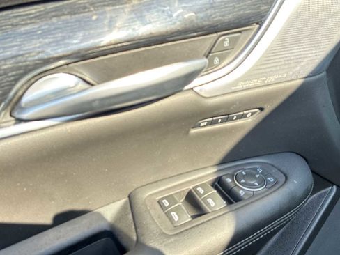 Certified 2020 Cadillac XT5 Premium Luxury image 24