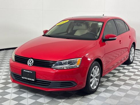 Used 2012 Volkswagen Jetta SE image 10