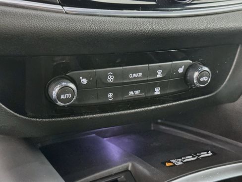 Used 2023 Buick Enclave Essence w/ Trailering Package, 5000 lbs. FWD image 24