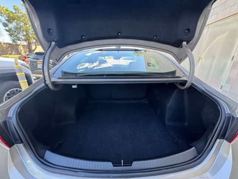 Used 2024 Chevrolet Malibu LT image 33