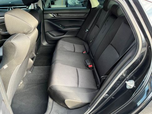 Used 2019 Honda Accord LX image 13