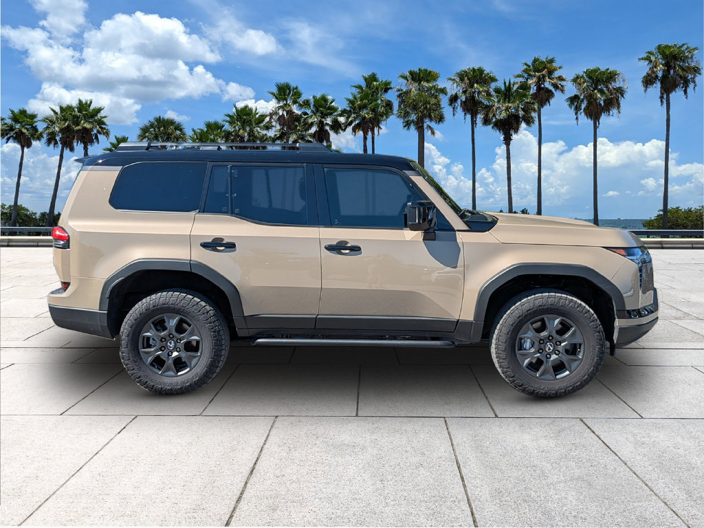 Used 2026 Lexus GX 550 AWD/4WD image 9