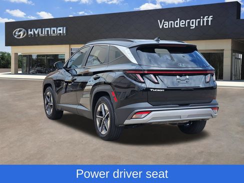 Used 2025 Hyundai Tucson SEL FWD image 3
