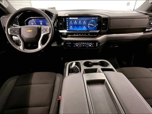 Used 2026 Chevrolet Silverado 1500 LT AWD/4WD image 19