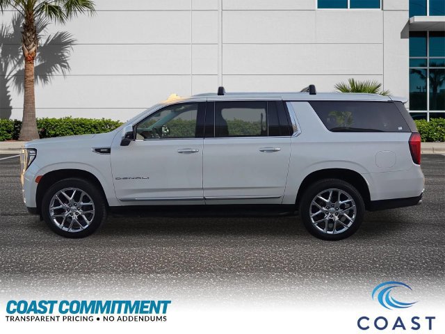 Certified 2024 GMC Yukon XL Denali AWD/4WD image 9