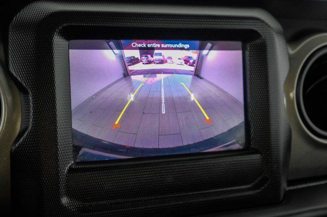 Used 2021 Jeep Wrangler Unlimited Sport AWD/4WD image 22