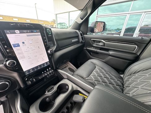 Used 2023 RAM 1500 Big Horn AWD/4WD image 12