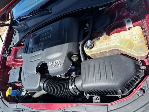 Used 2016 Chrysler 300 Limited w/ Driver Convenience Group image 27