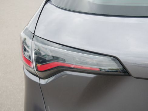 Certified 2023 Honda HR-V LX image 17