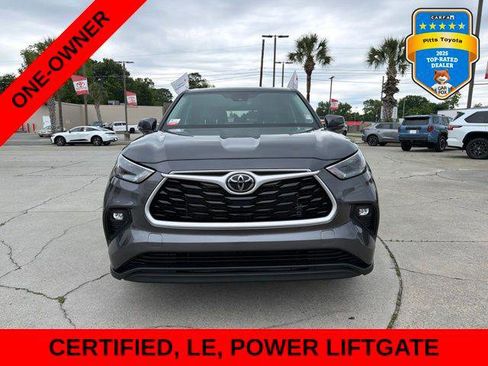 Certified 2024 Toyota Highlander LE FWD image 2