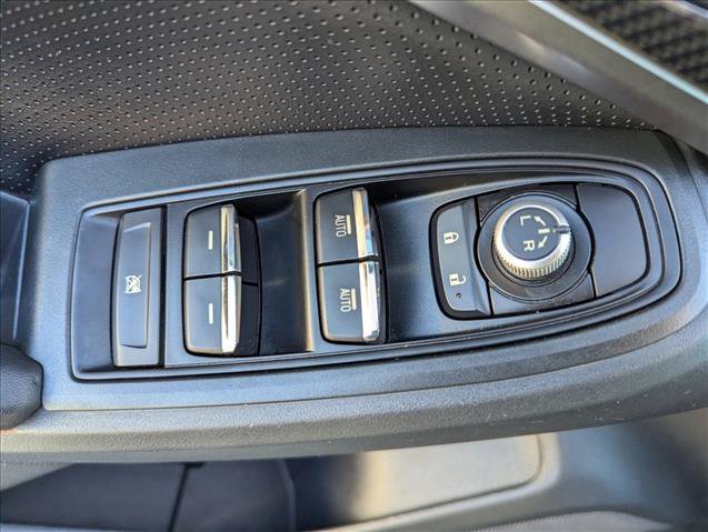 Used 2020 Subaru Crosstrek 2.0i Limited w/ Moonroof Package w/Navigation AWD/4WD image 10