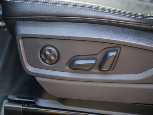 Certified 2023 Audi Q5 2.0T Premium Plus w/ Premium Plus Package image 23