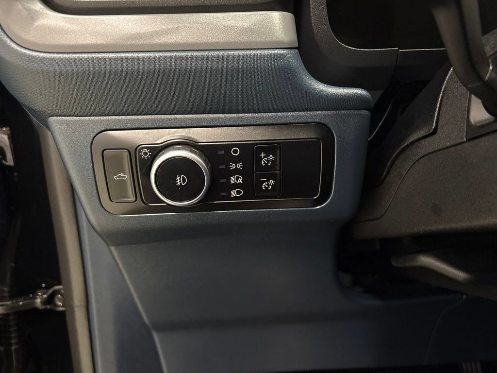 Used 2025 Ford Maverick Lobo AWD/4WD image 26